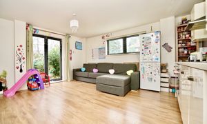 Photo 5- click for photo gallery